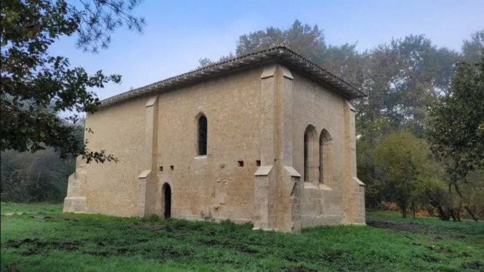 Visite guidée d’une chapelle datant du XIIIe siècle, Chapelle de Brax, Landiras