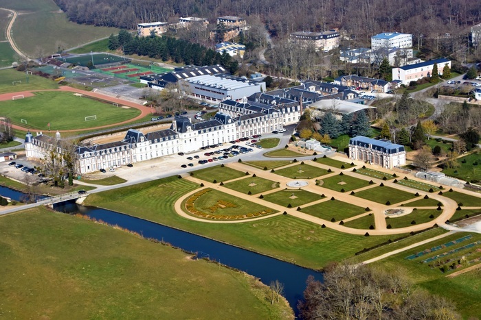 Visite guidée et commentée du château des Vaux, Château des Vaux, La Loupe