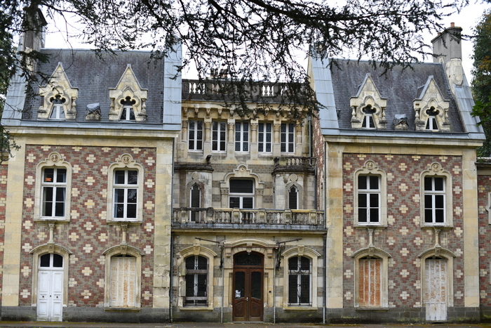 Visite guidée: exploration des lieux qui ont façonné Flers, Office de tourisme, Flers