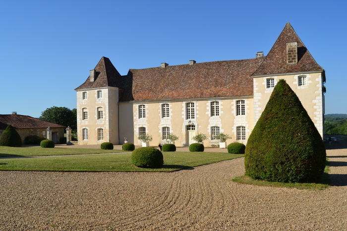 Visite guidée : « Le château et son histoire », Château de Connezac, Connezac