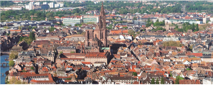 Visite guidée: « Le logement à Strasbourg », Place du château, Strasbourg