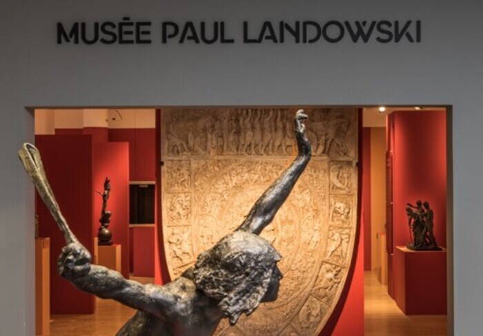 Visite guidée par l'arrière-petit-fils et l'arrière-petite-fille de l'artiste Musée des années trente