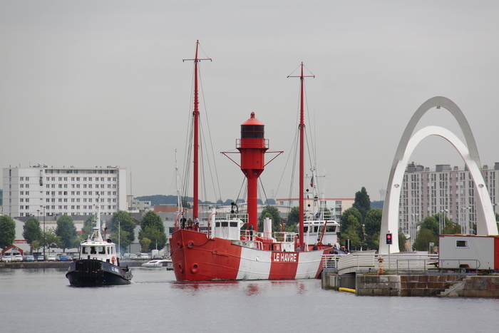 Visite guidée partielle du bateau Feu « Le Havre III », Bassin de l’Eure, Le Havre
