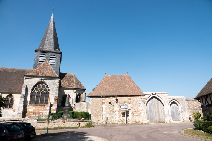 Visite libre de la grange dîmière, Grange dîmière, ferme du Prieuré, Guiseniers
