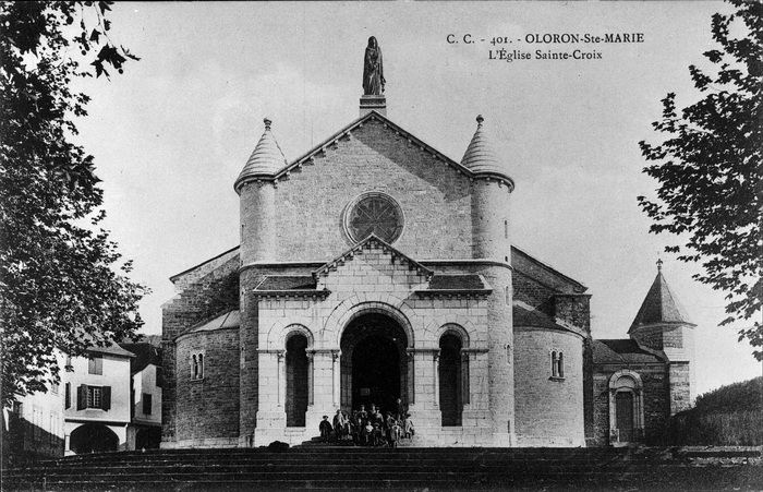 Visite libre de l’église Sainte-Croix, Église Sainte-Croix, Oloron-Sainte-Marie