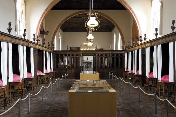 Visite libre de l'Hôtel-Dieu de Tournus Hôtel-Dieu de Tournus Tournus