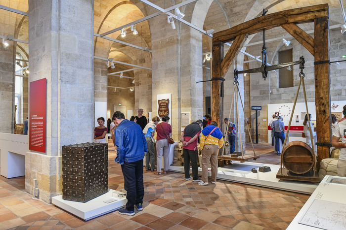 Visite libre des espaces d’exposition et de la cour de l’Hôtel des douanes, Musée national des Douanes, Bordeaux