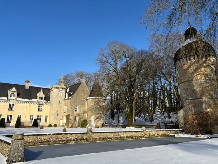 Visite libre des extérieurs, Château de Cisai-Saint-Aubin, Cisai-Saint-Aubin