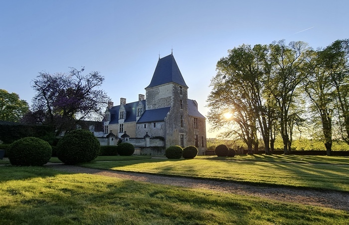 Visite libre des monuments extérieurs et jardins, Château de La Cour Au Berruyer, Cheillé