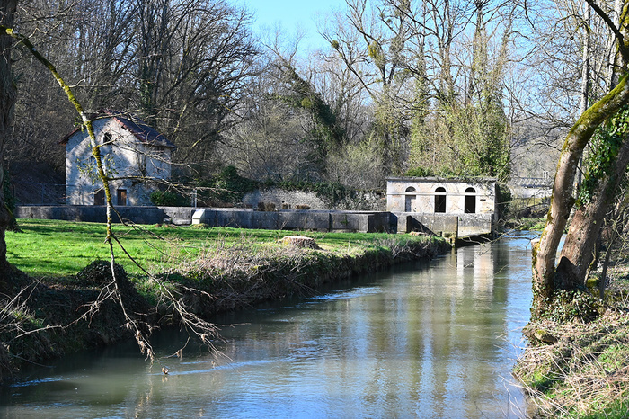 Visite libre du lavoir d’En Buez, Lavoir d’En-Buez, Chaumont