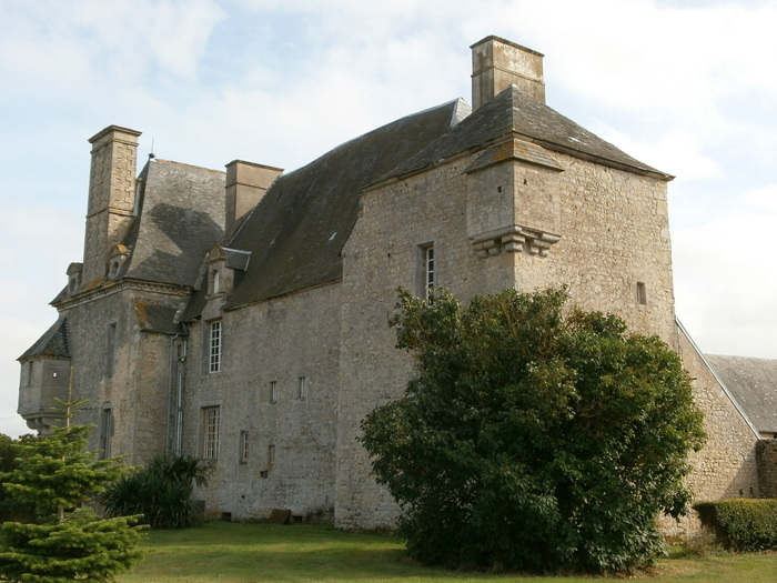 Visite libre du manoir, Manoir de Douville, Mandeville-en-Bessin