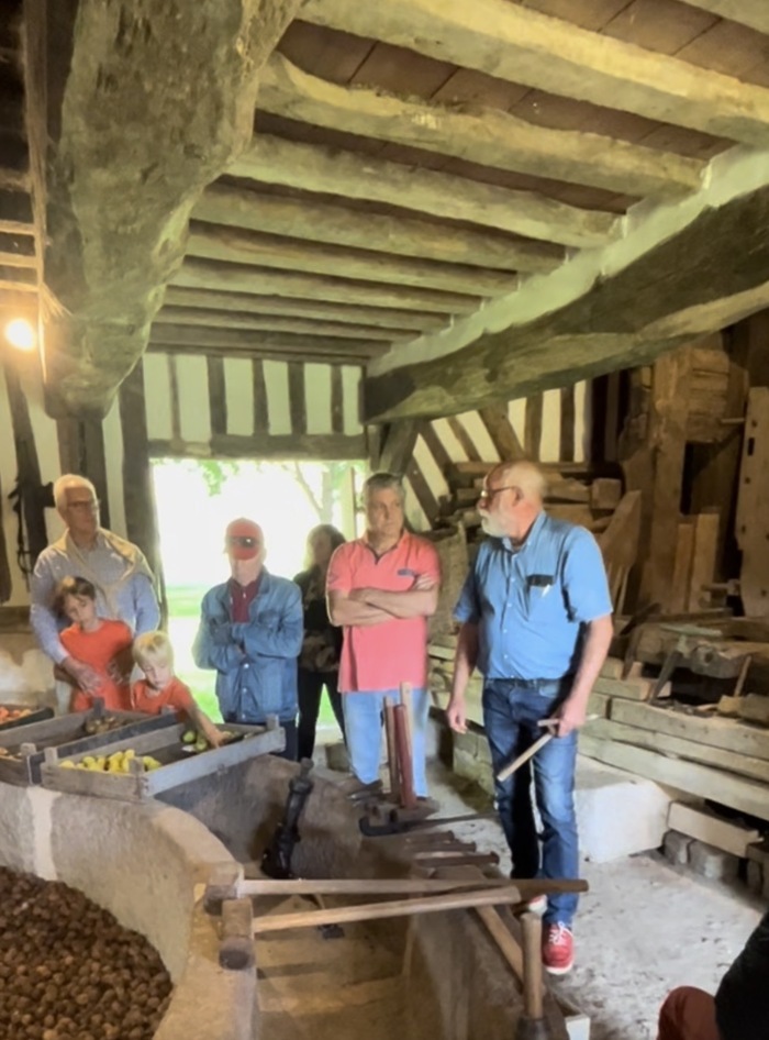 Visite libre du pressoir à longue étreinte, La Cheminée Tournante, Anneville-Ambourville
