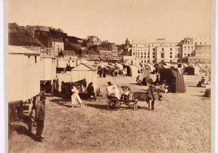 Visites Boulogne-sur-Mer photos d’hier et d’aujourd’hui., Bibliothèque des Annonciades, Boulogne-sur-Mer