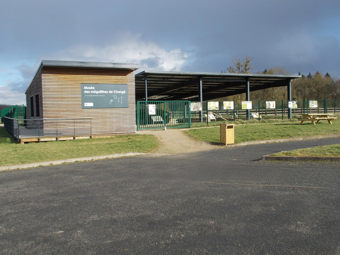 Visites commentées du site et musée des mégalithes, Site et musée des mégalithes de Changé, Saint-Piat
