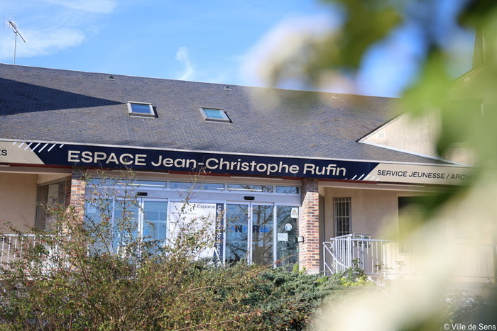 Visites guidées, conférence et exposition aux archives municipales à la ludo-médiathèque – Espace Jean-Christophe Rufin, Ludo-médiathèque – Espace Jean-Christophe Rufin, Sens