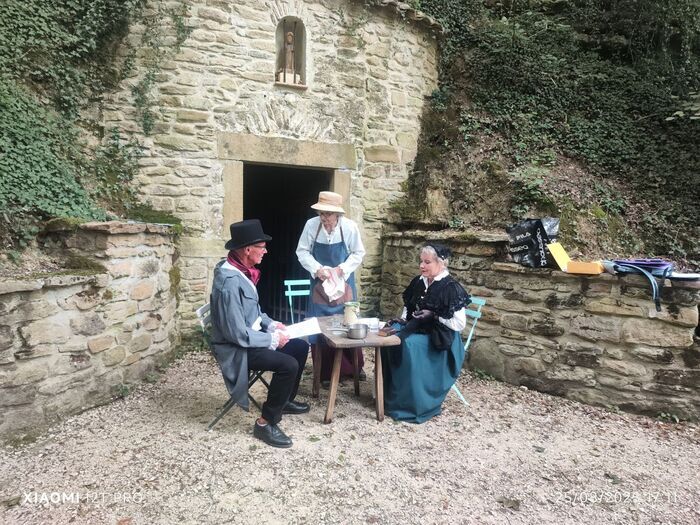 Visites guidées et théâtralisées devant les principaux sites, St Romain de Surieu- Site de la St Lazare, Saint-Romain-de-Surieu