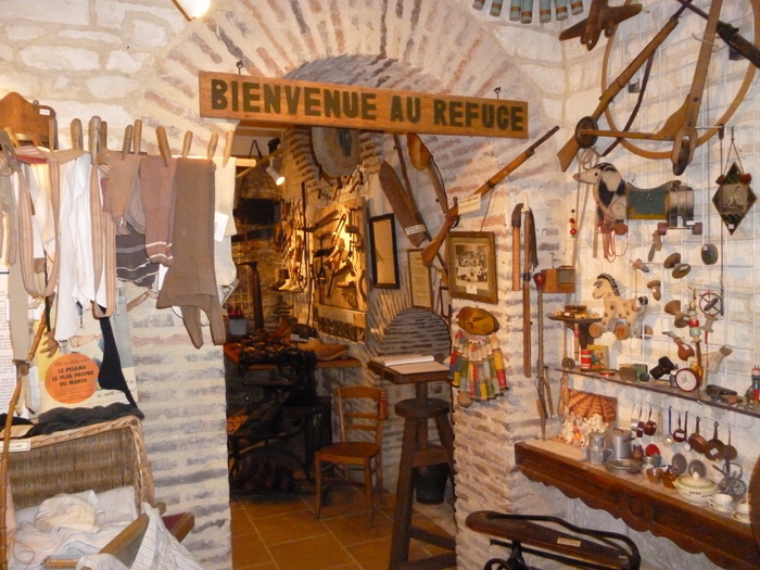 Visitez ce musée dédié aux objets des XIXe et XXe siècles Musée Le Passé Simple Crésantignes