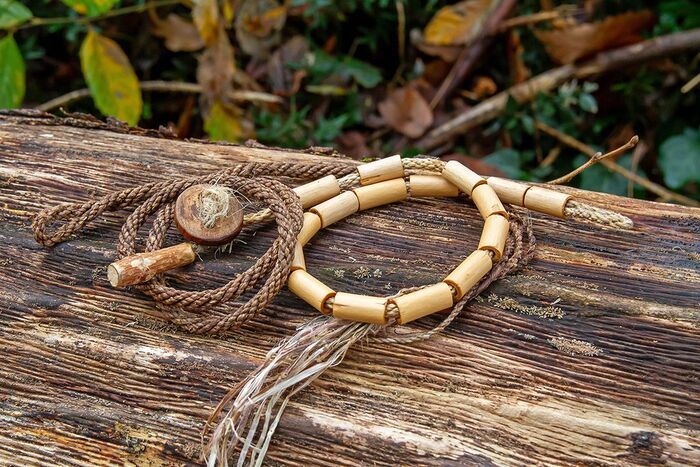 Vivre sa Nature – Bracelet en fibres de yucca et sureau, 37250 Veigné, France, Veigné