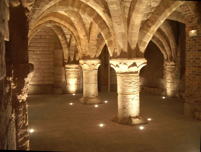 Voyage sonore aux bols tibétains au sein des caves médiévales, Caves médiévales, Châlons-en-Champagne