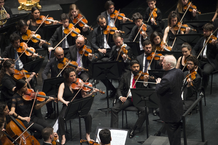 West-Eastern Divan Orchestra Rosey Concert Hall - Institut le Rosey Rolle