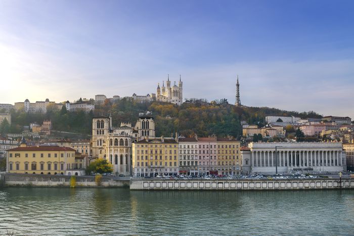 A la découverte de la colline de Fourvière, Notre-Dame de Fourvière, Lyon