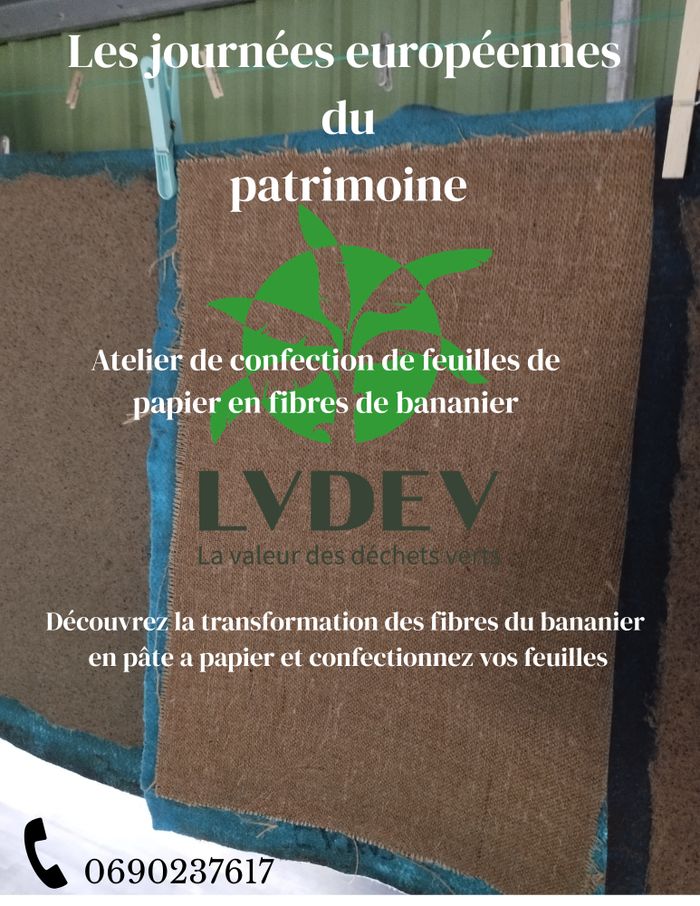 Atelier de confection de papier en fibres de bananier, LVDEV (La Valeur des Déchets Verts), Gourbeyre