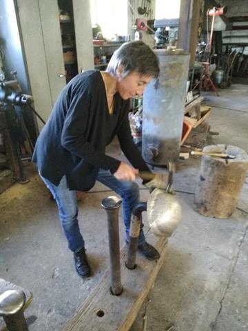 Atelier démonstration et initiation à la dinanderie Micro-Folie Bias Bias