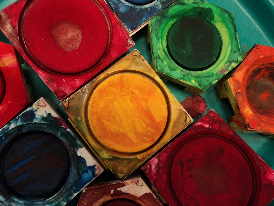 Atelier Peinture suédoise duo parent/enfant à la ferme Route de Bugan Montcléra