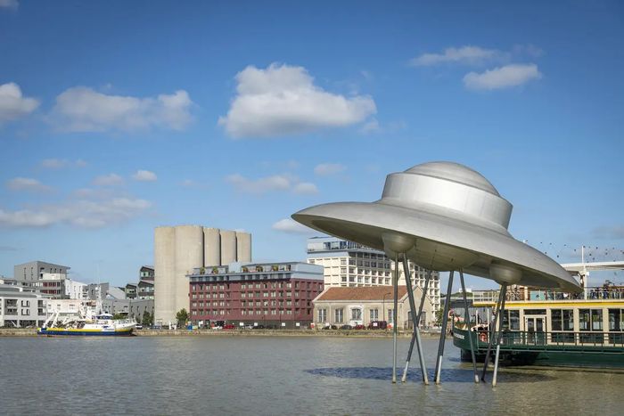 Bacalan les flots, Place Buscaillet, Bordeaux