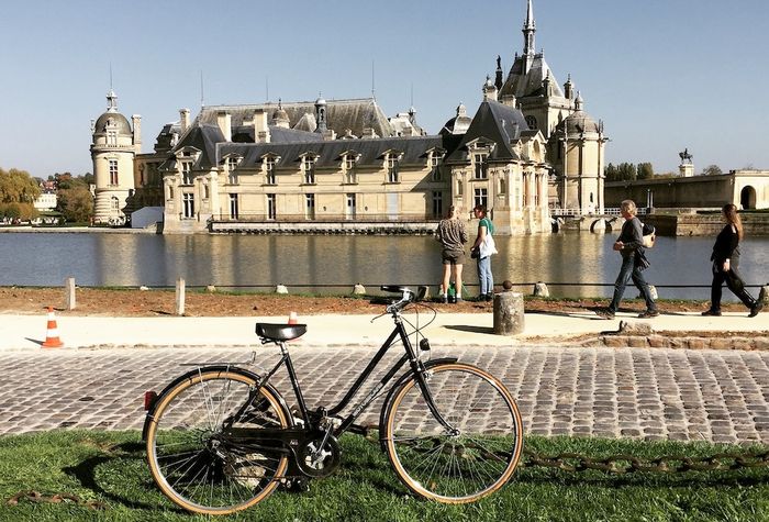 Balade à vélo avec Chantilly à vélo, Monument à Henri d&rsquo;Orléans, Chantilly