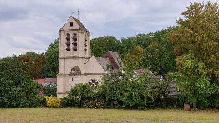 Balade historique autour des monuments classés au village, Rue Amédée de Caix de Saint Aymour, Vauréal