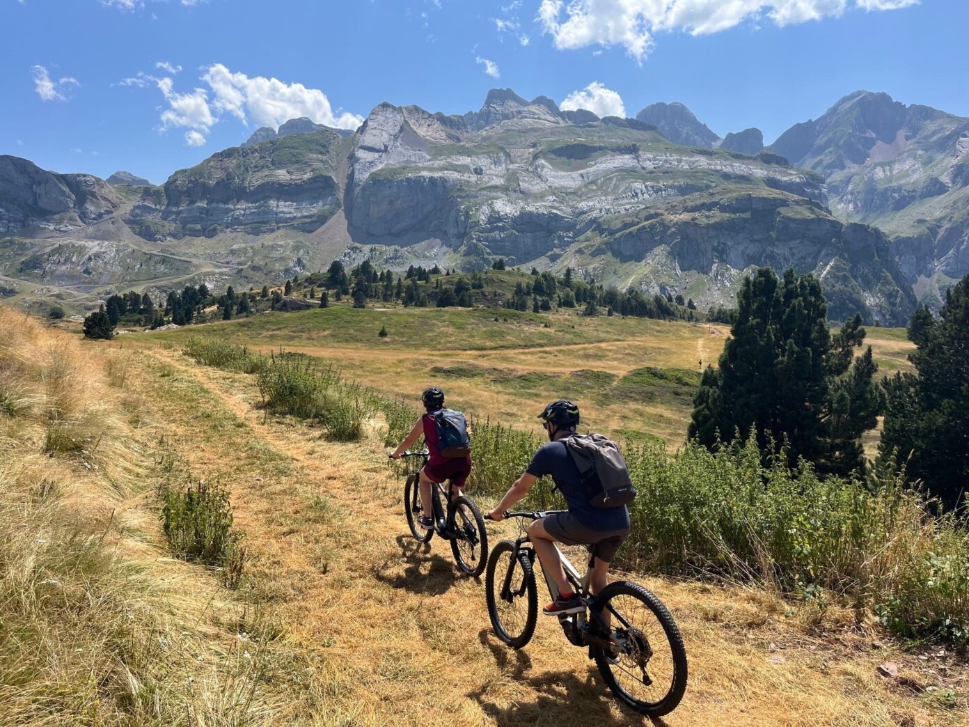 Bien débuter en VTTAE au Somport Urdos
