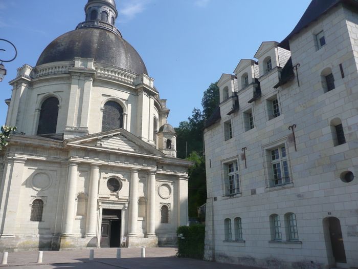 Chapelle Royale Notre-Dame-des-Ardilliers, Église Notre-Dame-des-Ardilliers, Saumur