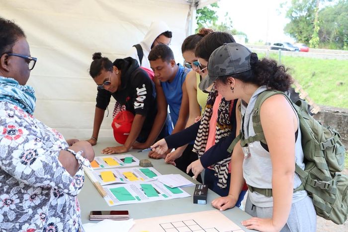 Chasse aux trésors, Collège de Petite-Île, Petite-Île