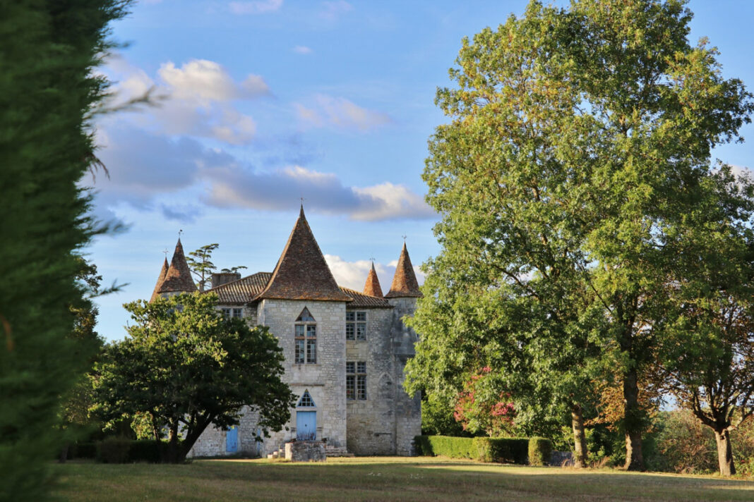 Château de Panisseau | Visite de la propriété viticole 14h Lieu-dit Panissau Thénac