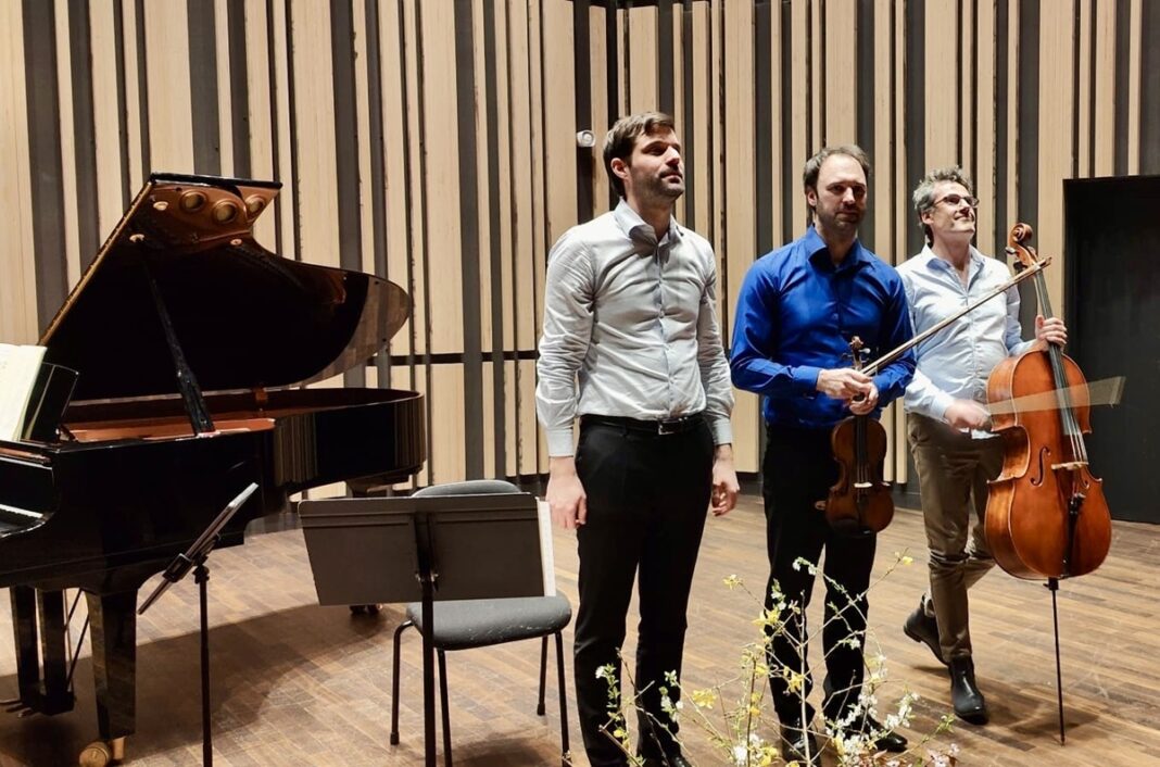 concert trio Weisbuch Pirou salle polyvalente Claude Massu Pirou
