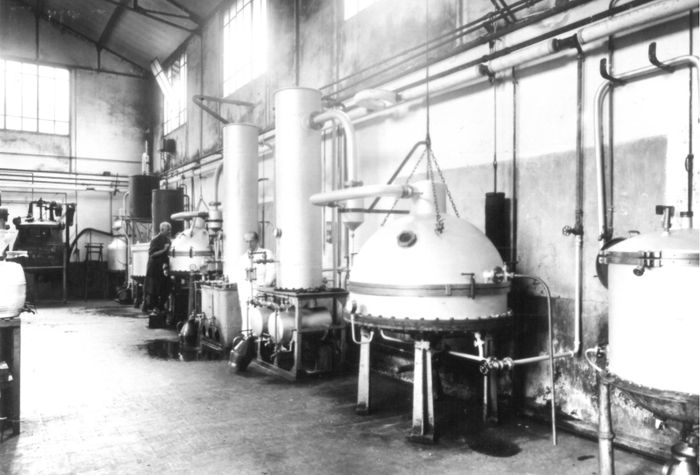 Conférence sur l’histoire de la société International flavors and fragances (IFF), Hôtel de ville de Bois-Colombes, Bois-Colombes