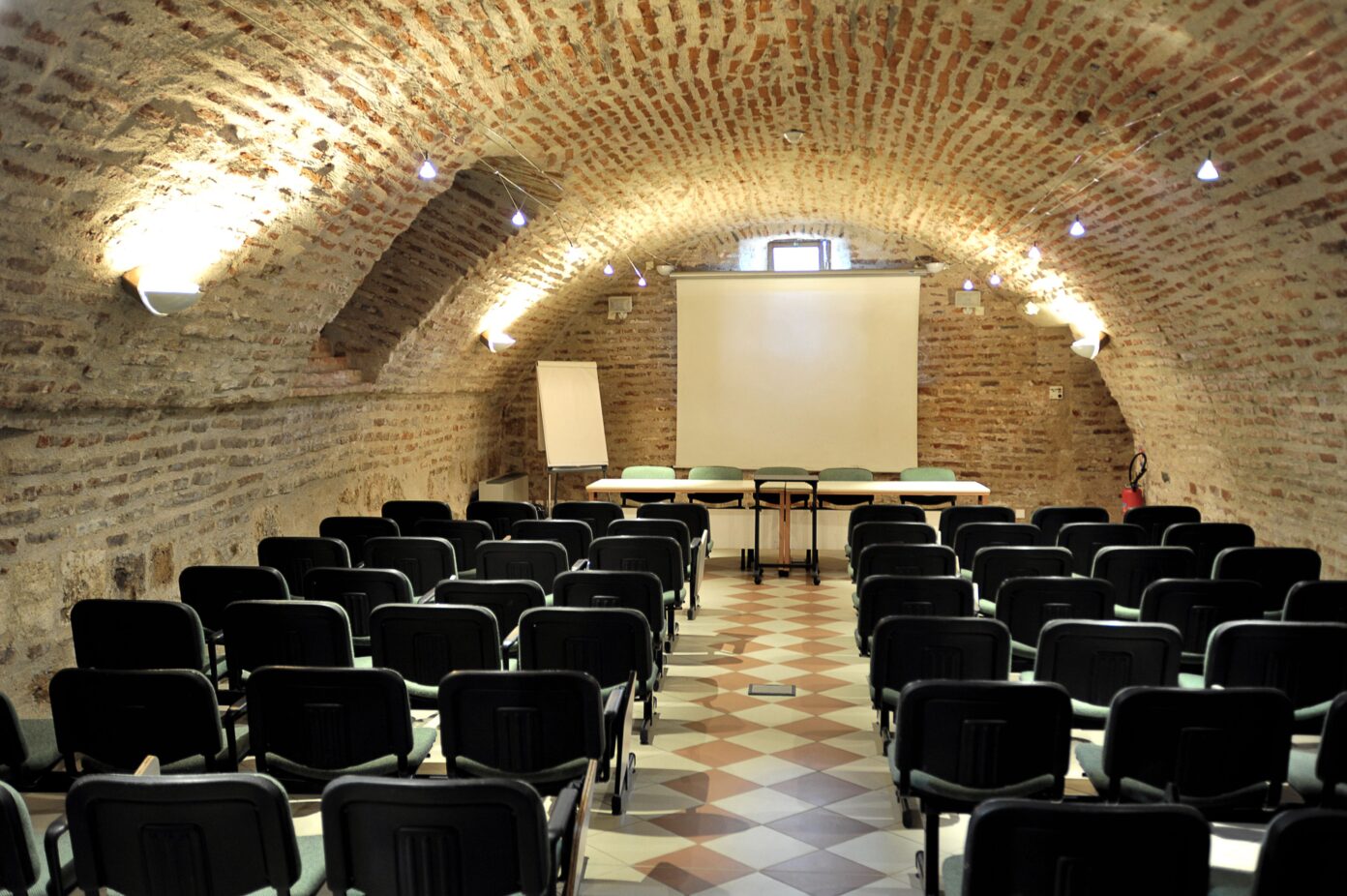 Conférence Salle François Mitterrand Villeréal