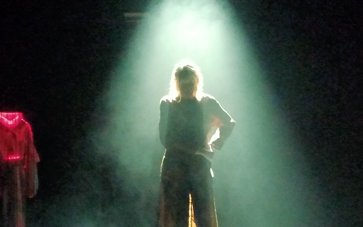 Découvrez le spectacle Soie