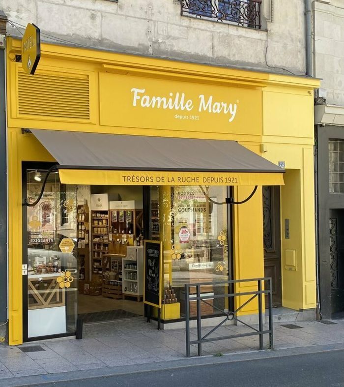 Découvrez les richesses de la ruche dans les boutiques Famille Mary, Boutique Famille Mary Angers, Angers