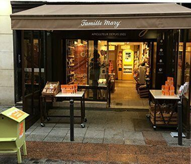 Découvrez les richesses de la ruche dans les boutiques Famille Mary, Boutique Famille Mary Paris 7, Paris