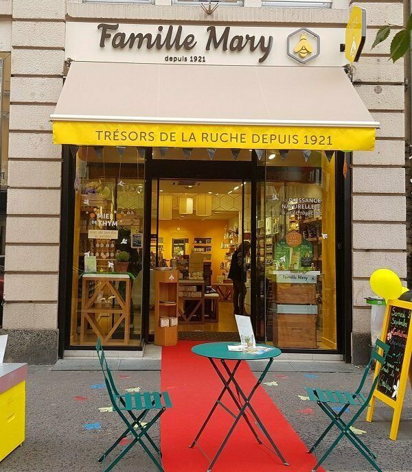 Découvrez les richesses de la ruche dans les boutiques Famille Mary, Boutique Famille Mary Strasbourg, Strasbourg
