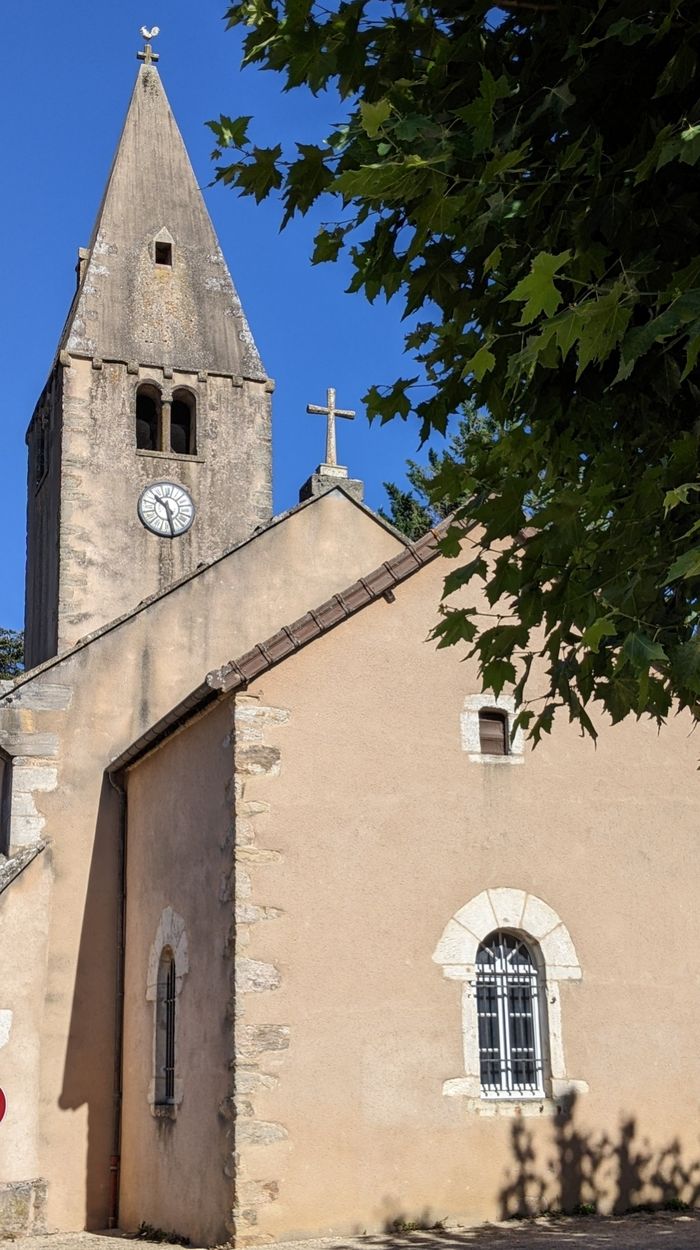 Découvrir le chœur de l’église Saint-jean-Baptiste, Eglise Saint-jean-Baptiste 1 rue de la ramalle 71390 BISSEY SOUS CRUCHAUD, Bissey-sous-Cruchaud