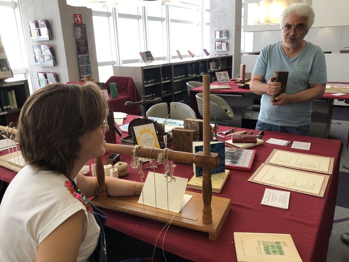 Démonstration de reliure par l’atelier « Au livre ouvert », Archives départementales des Bouches-du-Rhône, Marseille