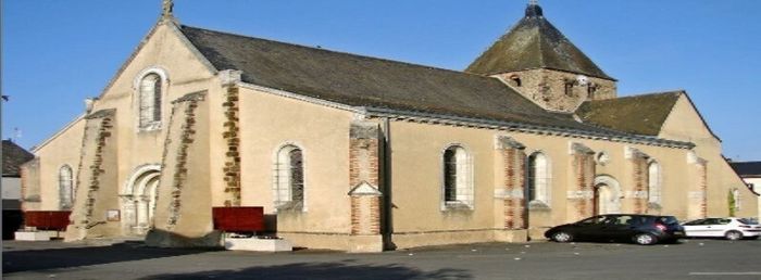 Église Saint-Julien, Église Saint-Julien, Chazé-sur-Argos