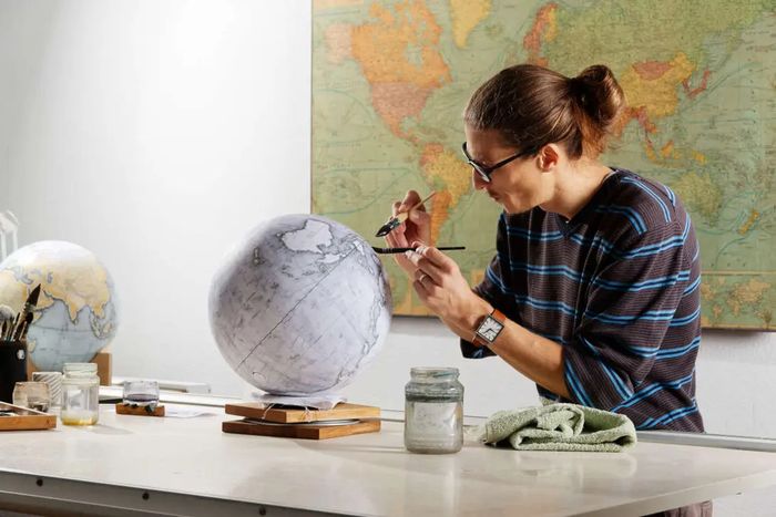 Fabrication de globes, seul ou en famille, Musée d’Aquitaine, Bordeaux