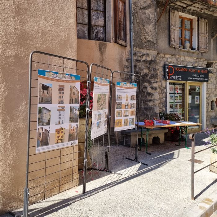 “Façades ” du territoire de la CCAPV : quand réhabilitation rime avec valorisation, Siège CCAPV Saint André les Alpes, Saint-André-les-Alpes