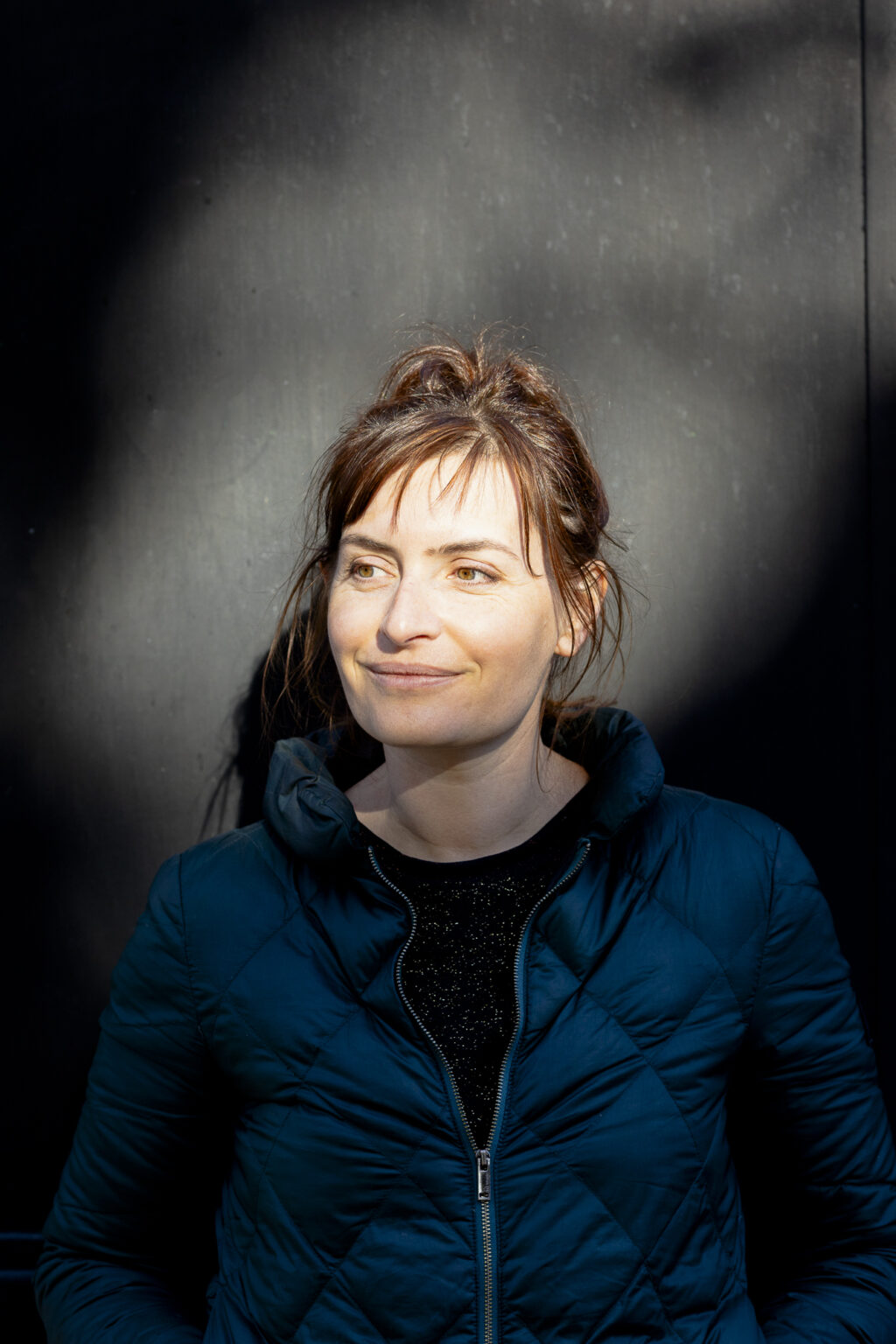 Festival du livre du Haut Quercy – Trois générations, une colère Rencontre avec Laurine Roux autour de Trois fois la colère, lu par Laura Guitteny Camping du Port Creysse