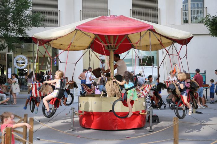 Fête de quartier à Pont-Rouge, Place de Pont-Rouge, Genève