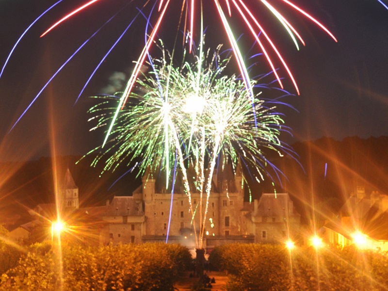 Feu d&rsquo;artifice  Jumilhac-le-Grand